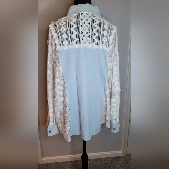 POL Women's Multimedia Patchwork Button-Up Shirt W Floral Details. NWOT - Picture 3 of 8